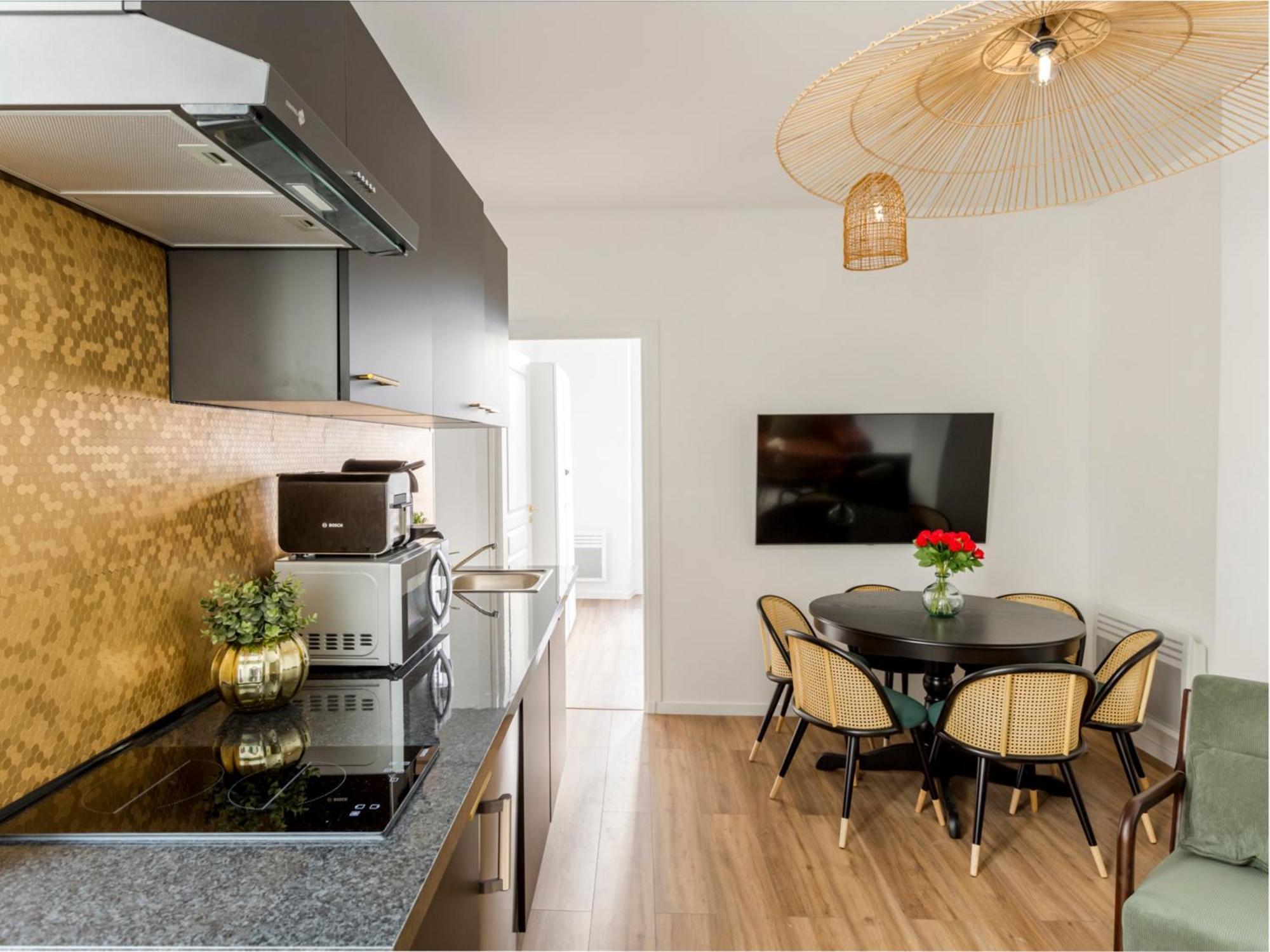 Cozy Apartment - Opera - Caumartin II Париж Екстериор снимка