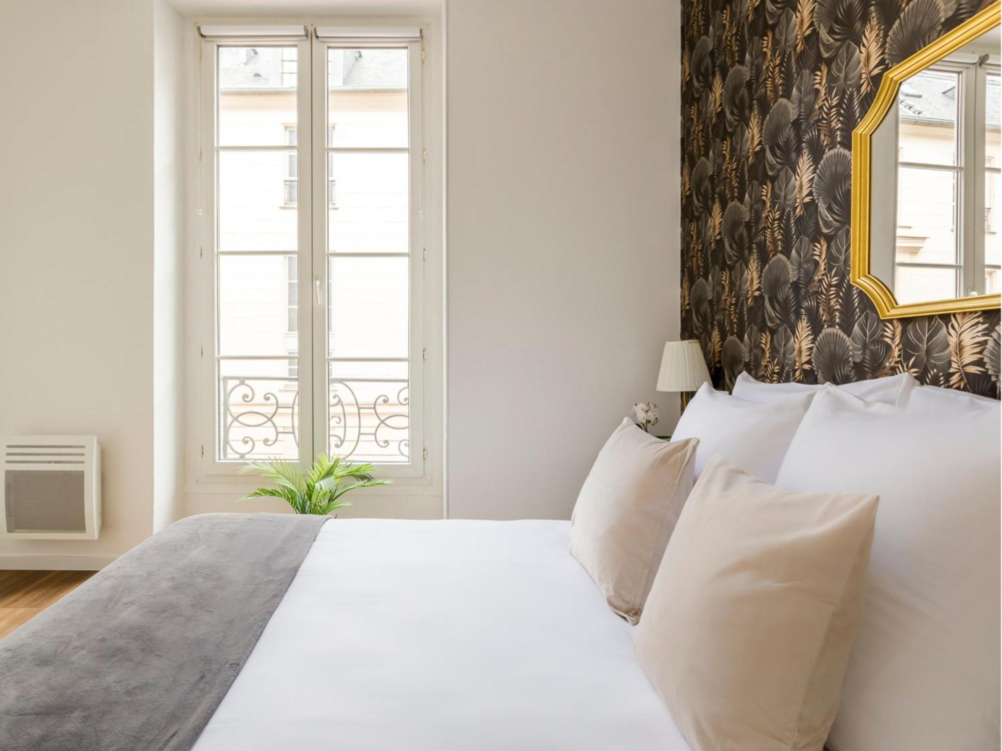Cozy Apartment - Opera - Caumartin II Париж Екстериор снимка
